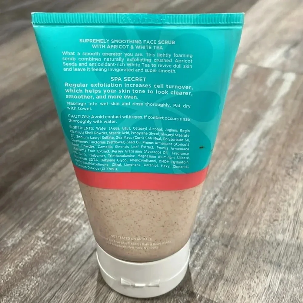 Bath & Body Works scrub bundle